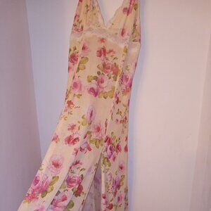 Elegant Sheer Floral Lace Nightgown with Split – Romantic Full-Length Lingerie f